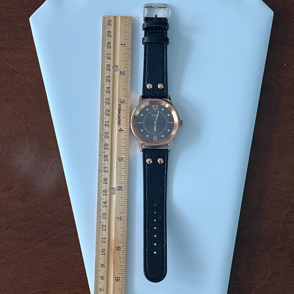 Quartz Watch Rhinestone‎ Accent Markers Black Band Rose Gold Tone Bezel - Picture 12 of 14